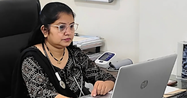 Dr. Ranjana Navale - Women Piles Specialist in Pune