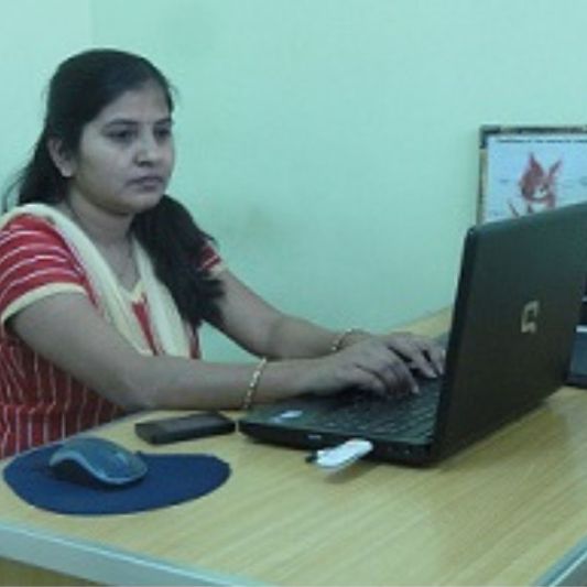Dr. Ranjana Navale - Ayurvedic Kshar Sutra Doctor in Pimpri Chinchwad